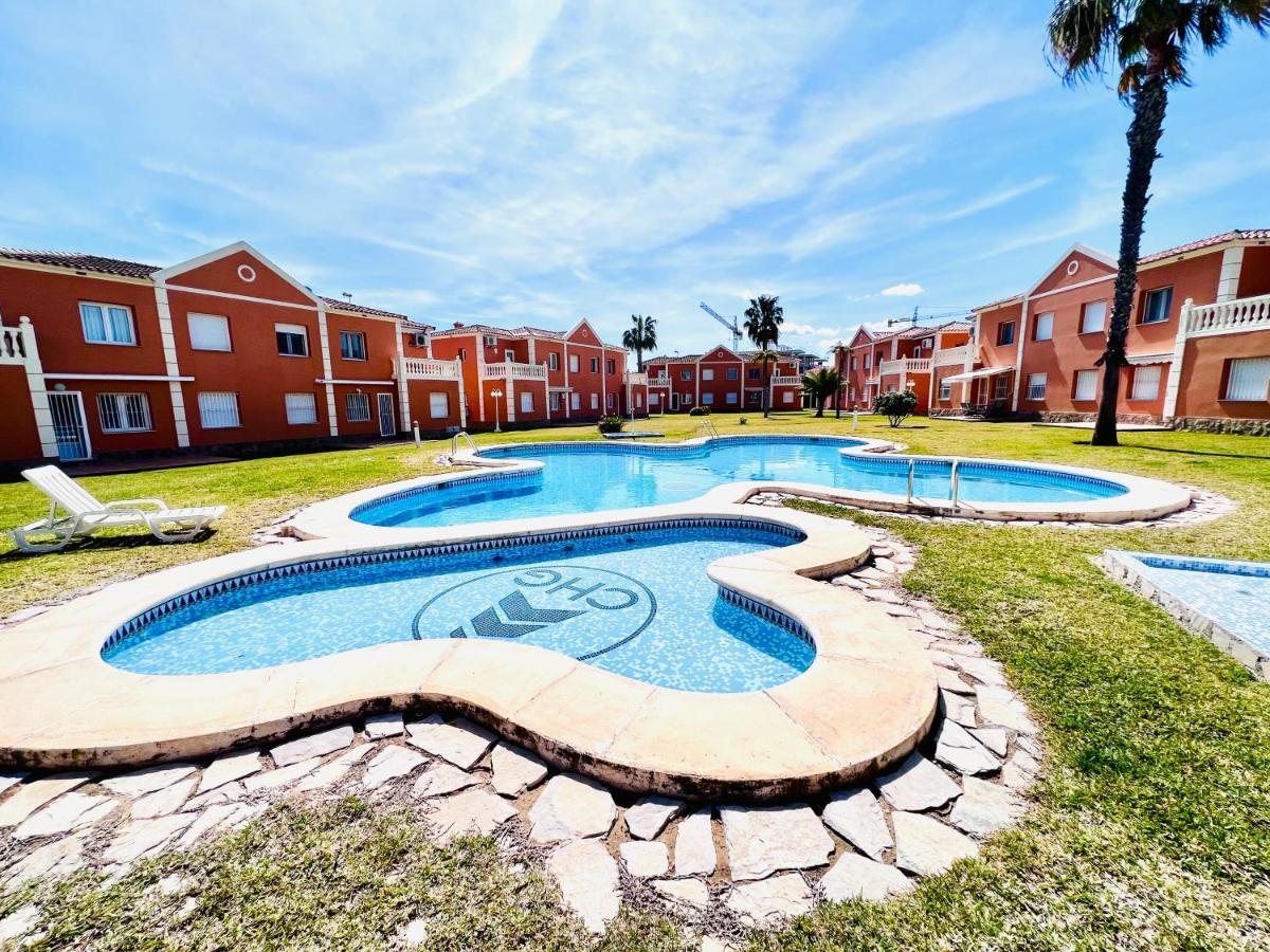 Oliva Nova Beach & Golf Resort Club Sevilla VI المظهر الخارجي الصورة